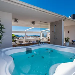 Penthouse With Roof Terrace With Jacuzzi , Zadar Croatia
